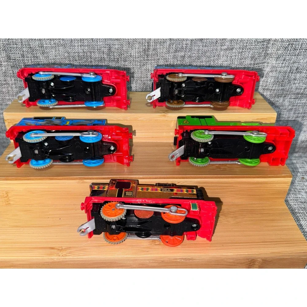 Thomas & Friends TrackMaster Motorized Engine Lot Thomas Percy Nia 5pc Train Set